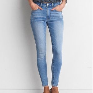 American Eagle High Rise Jegging