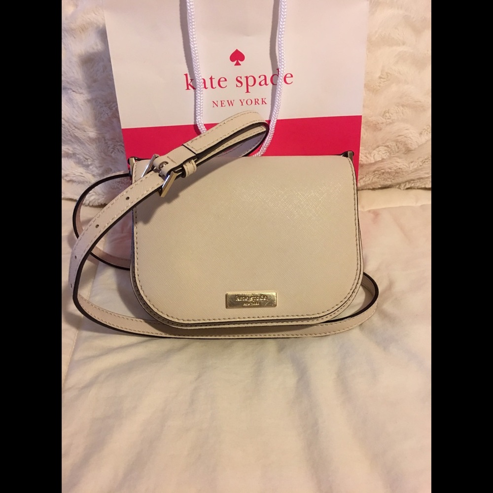 SOLD Kate Spade Carsen Newbury Lane Crossbody