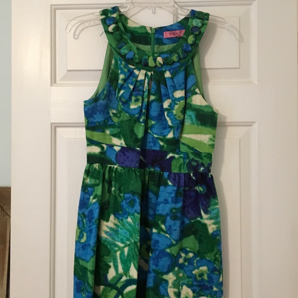 NWOT Eliza J floral dress - Size 6
