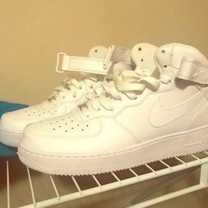 White nike air