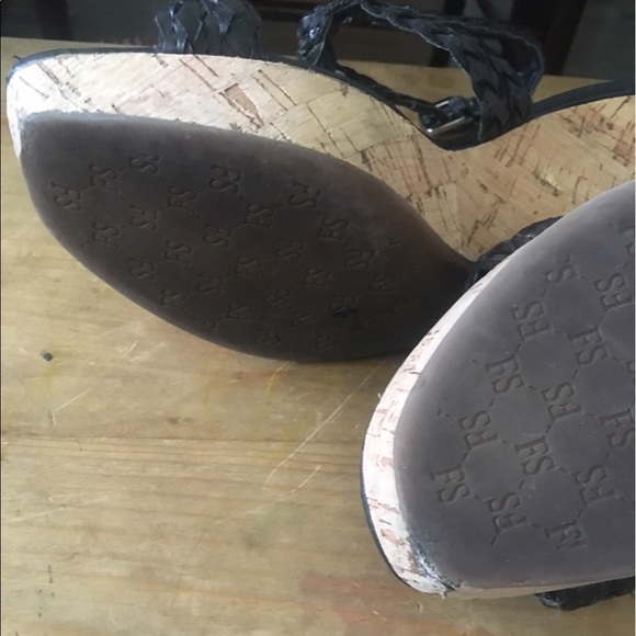 Franco Sarto wedge sandals - Picture 4 of 8