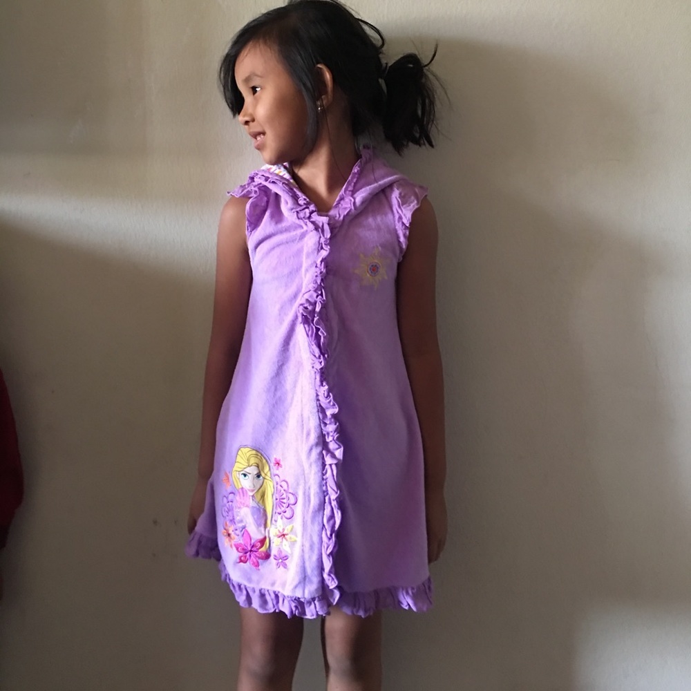 DISNEY TANGLED PURPLE SWIM COVER UP 5/6