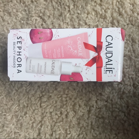 Caudalie - Picture 1 of 4