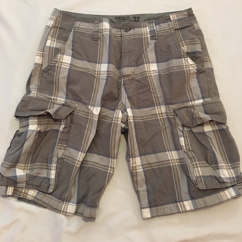 Men's Broken-In Classic Length Cargo Shorts 32