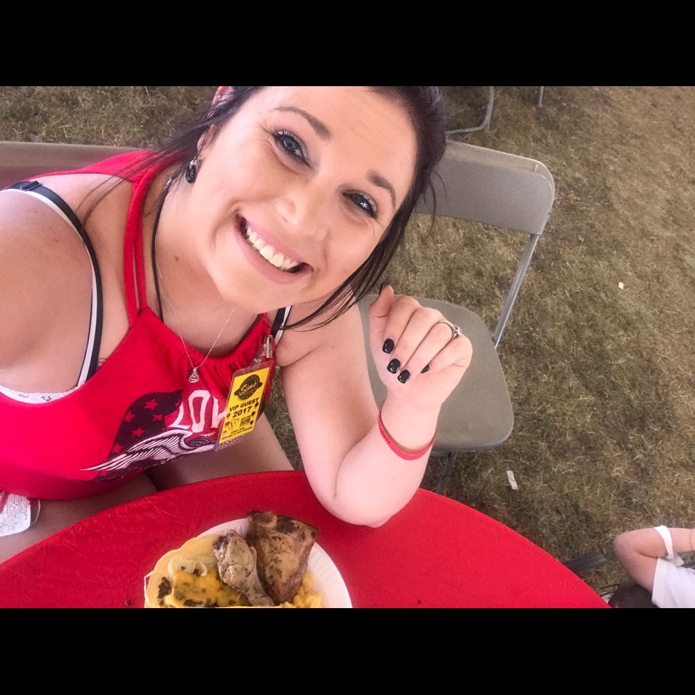 Meet your Posher, Destiney