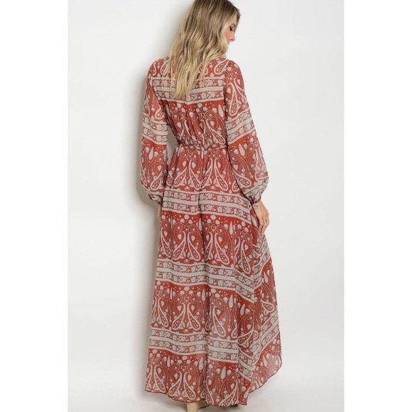 🎉CLEARANCE🎉 Rust Paisley Long Sleeve Maxi Dress - Picture 4 of 5