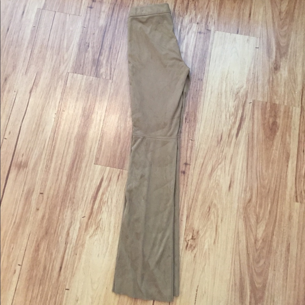 Max Studio suede-like stretch pants size small