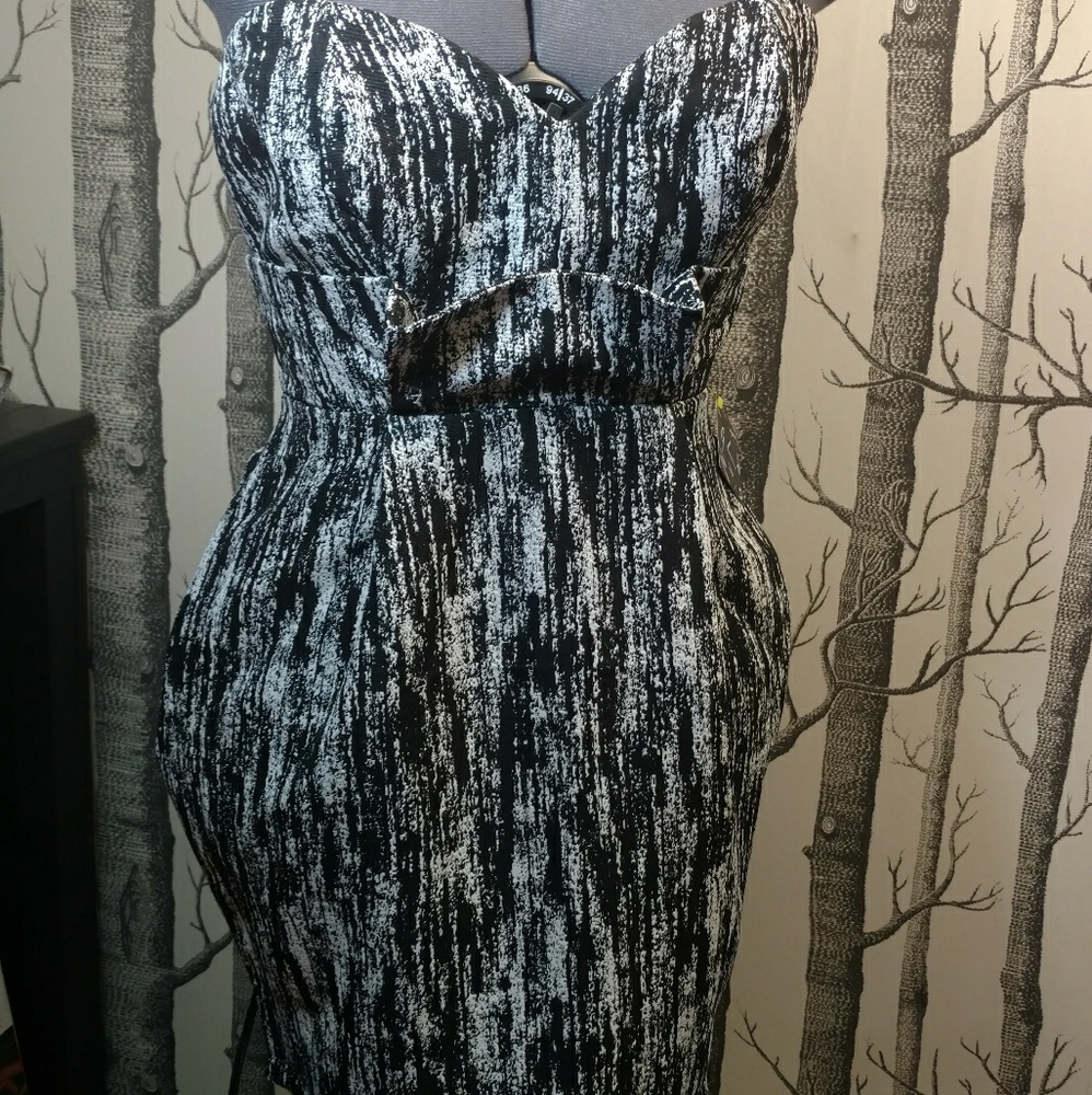 NWT, strapless, Nasty Gal B&W marbled dress.