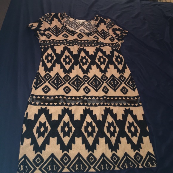 Tan and black printed dress - Picture 1 of 2