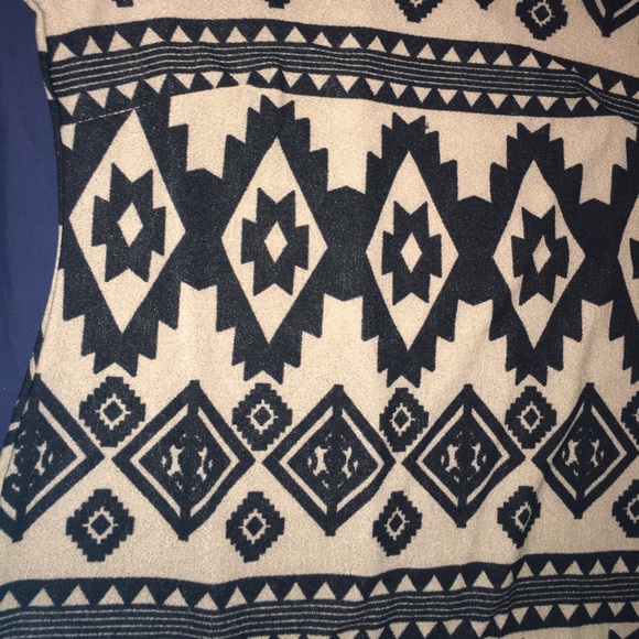 Tan and black printed dress - Picture 2 of 2