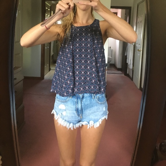 Hollister Tops - Worn once - blue print flyaway tank!