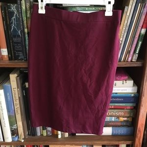 Purple/burgundy stretchy pencil skirt - midi