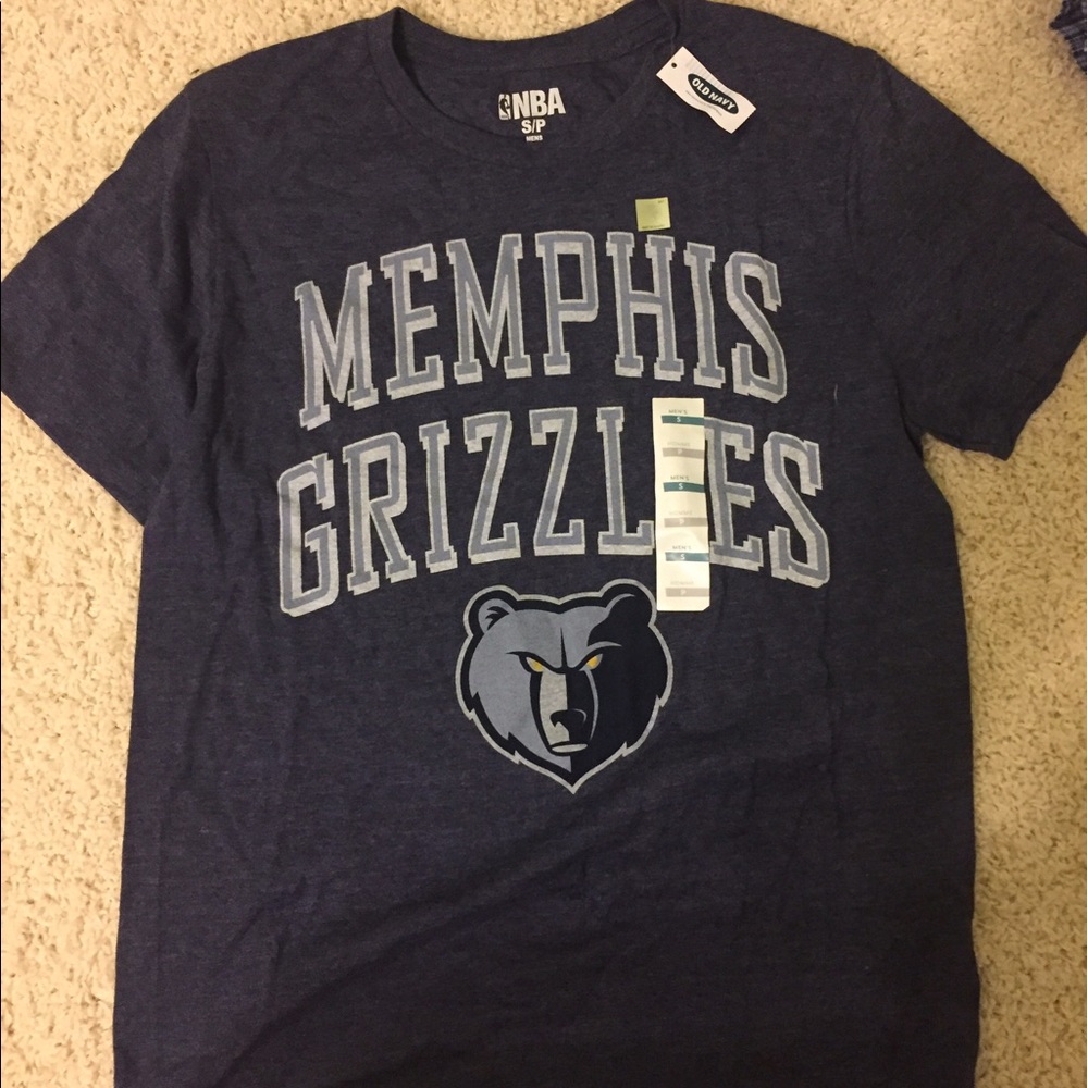 Old navy Memphis Grizzlies shirt