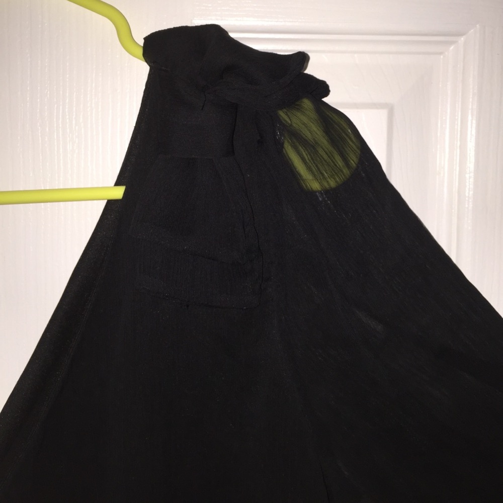 ❌SOLD‼️One sleeve black shoulder with bow - Picture 3 of 4