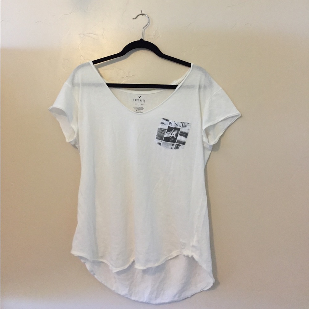 American Eagle White pocket Tee