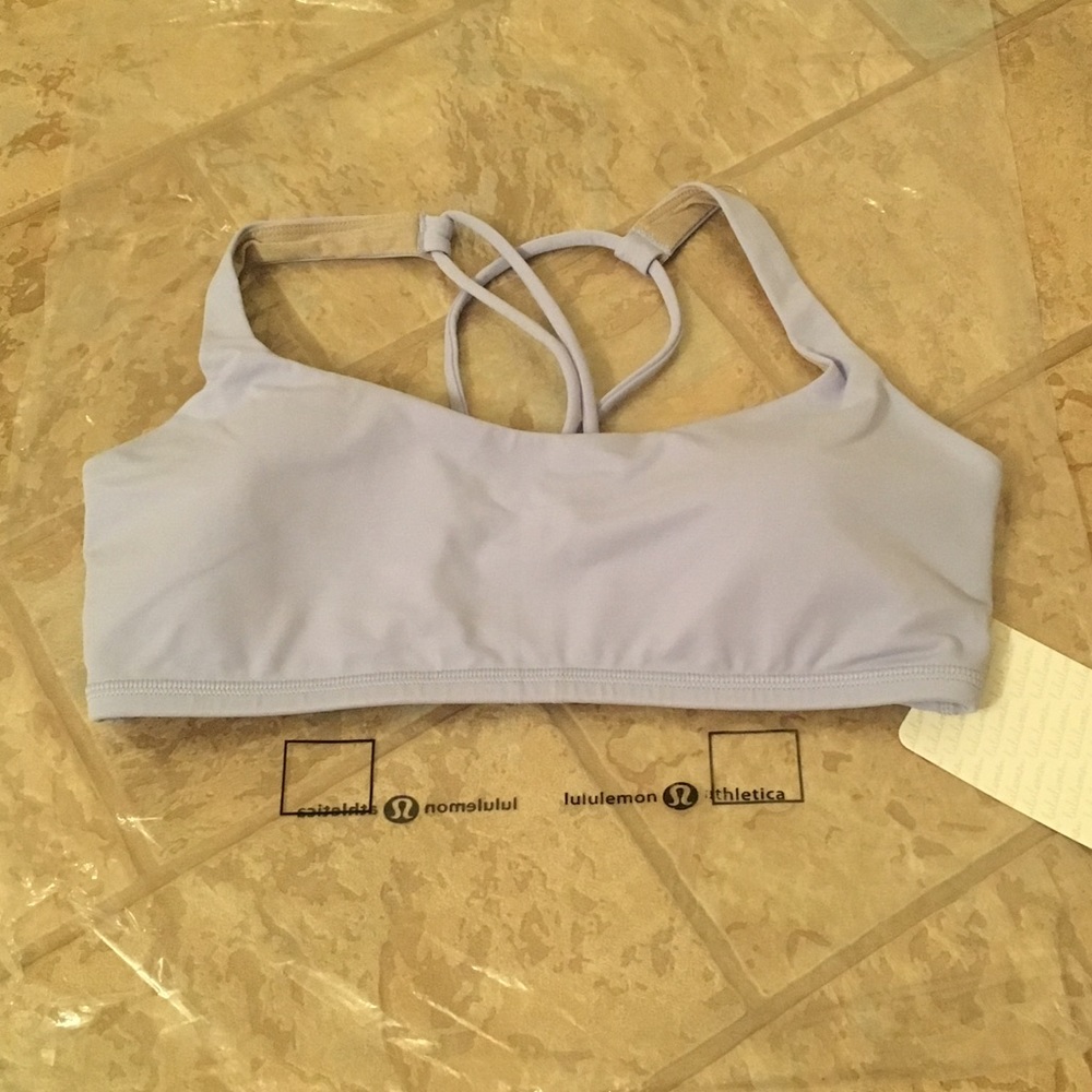 NWT Lululemon Free to Be Bra