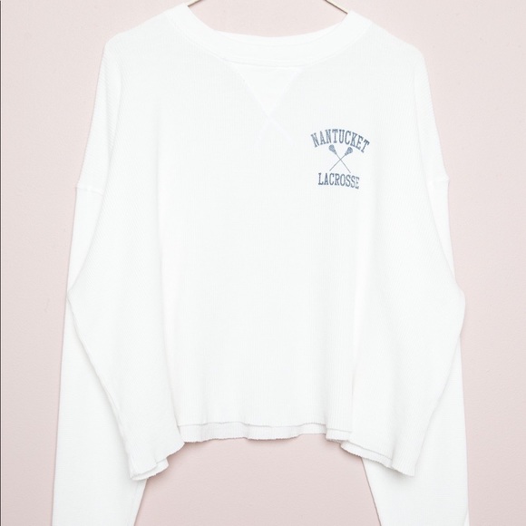 Brandy Melville Sweaters - Brandy Melville Newport Beach top 🐬