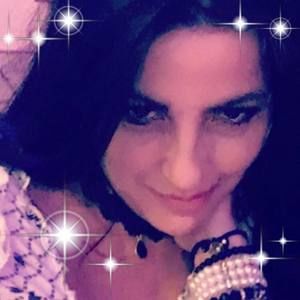 Meet your Posher, Lourie