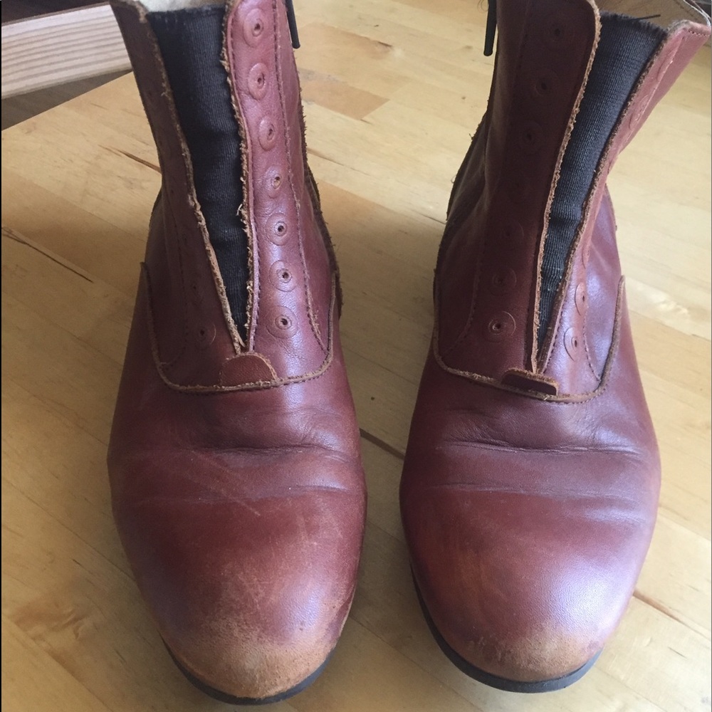 john fluevog booties