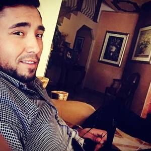 Meet your Posher, Daniel