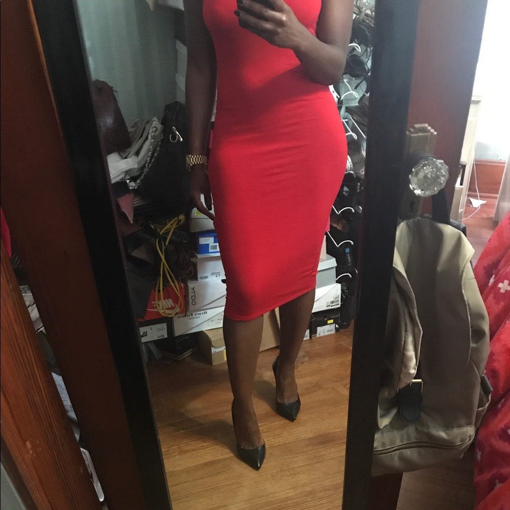 HOT RED DRESS