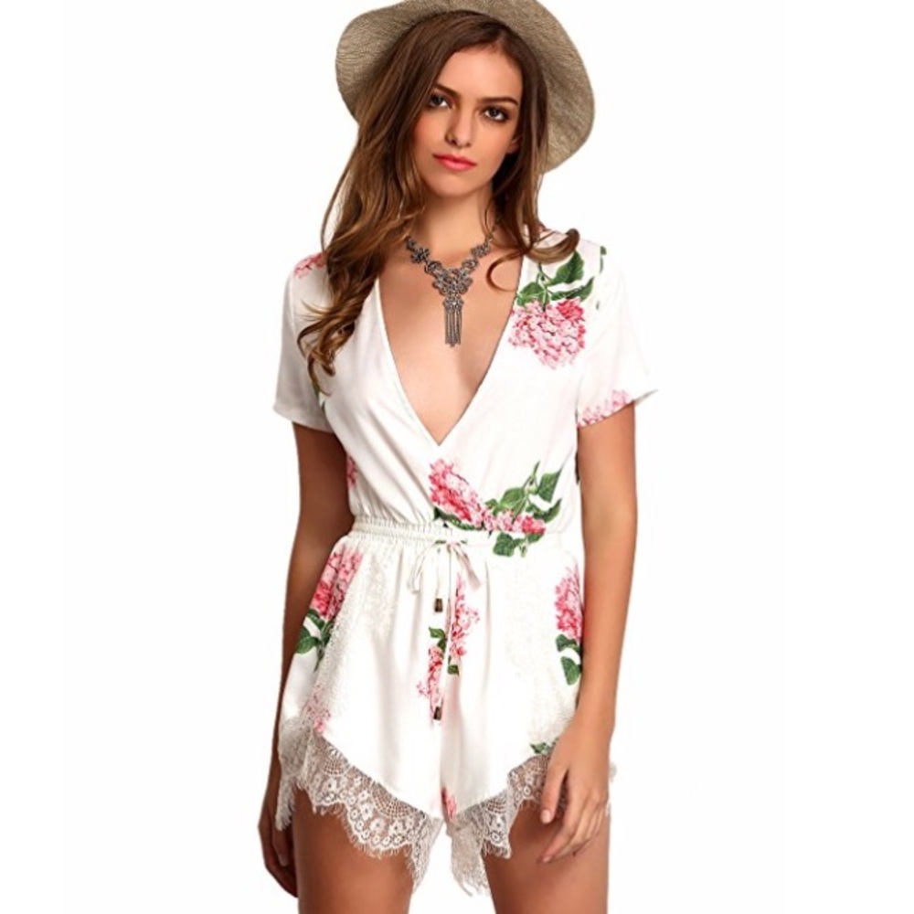 V neck floral print romper
