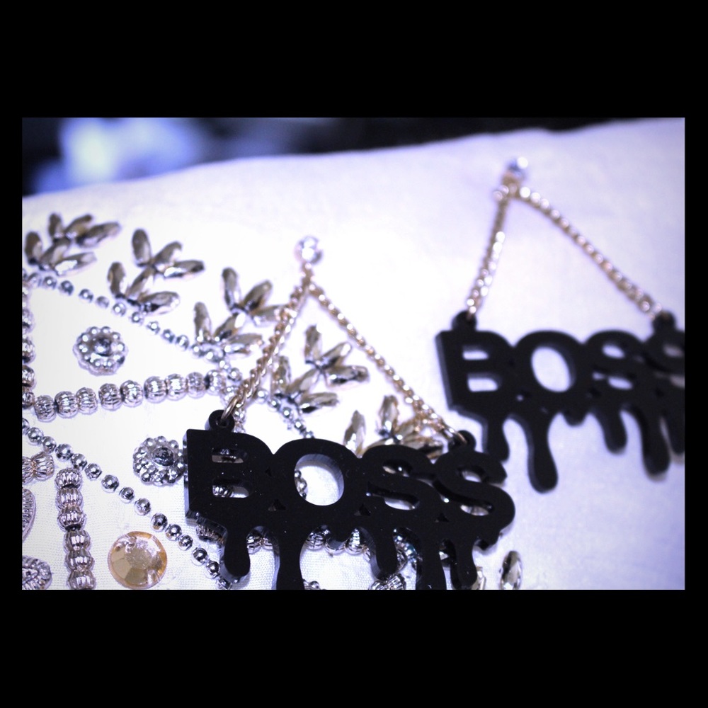 Fashion earrings for the "Boss" chick *Brand New**