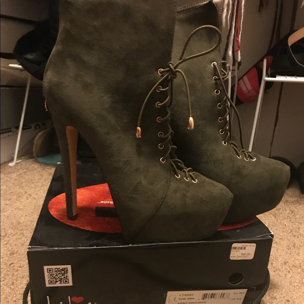 Olive sexy heels