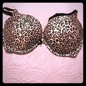 Leopard print push-up bra