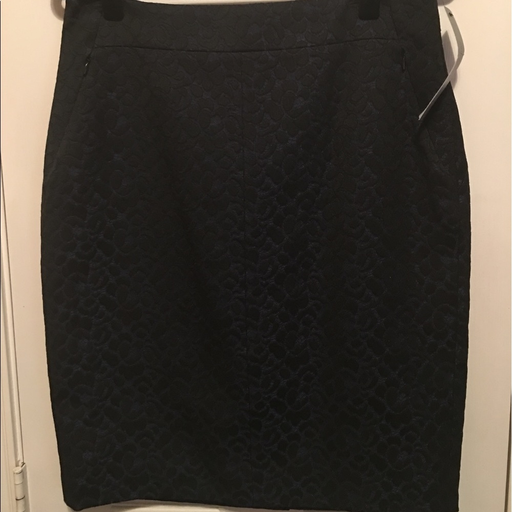 NWT Classiques Entier Navy/Black Pencil Skirt