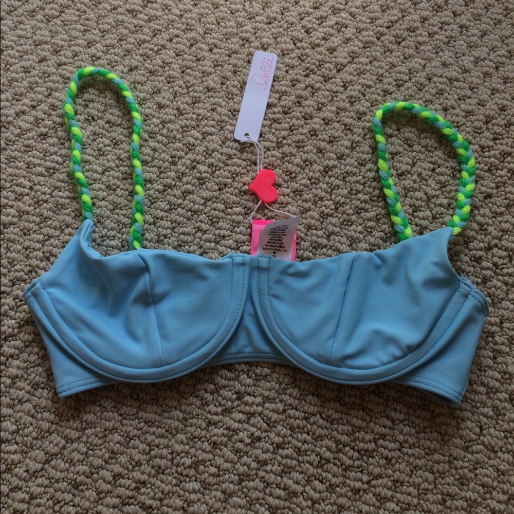 Lolli top NWT