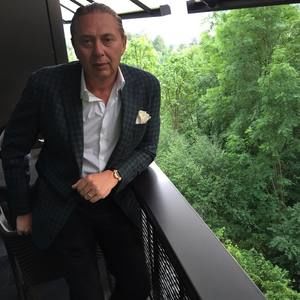 Meet your Posher, Gene