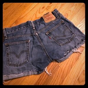 Levi's vintage cutoff shorts (Urban Outfitters)