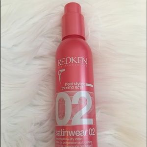 Redken heat styling thermo actif