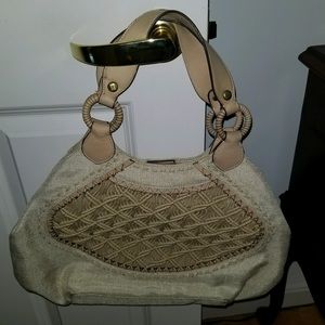 🔊 Cole Haan Genevieve woven Triangle handbag 👜