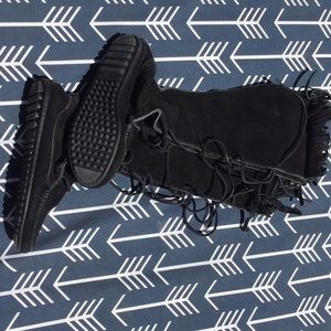 ⛺️SALE⛺️Minnetonka Boots