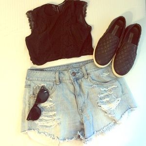 American Eagle High Rise Festival Shorts.