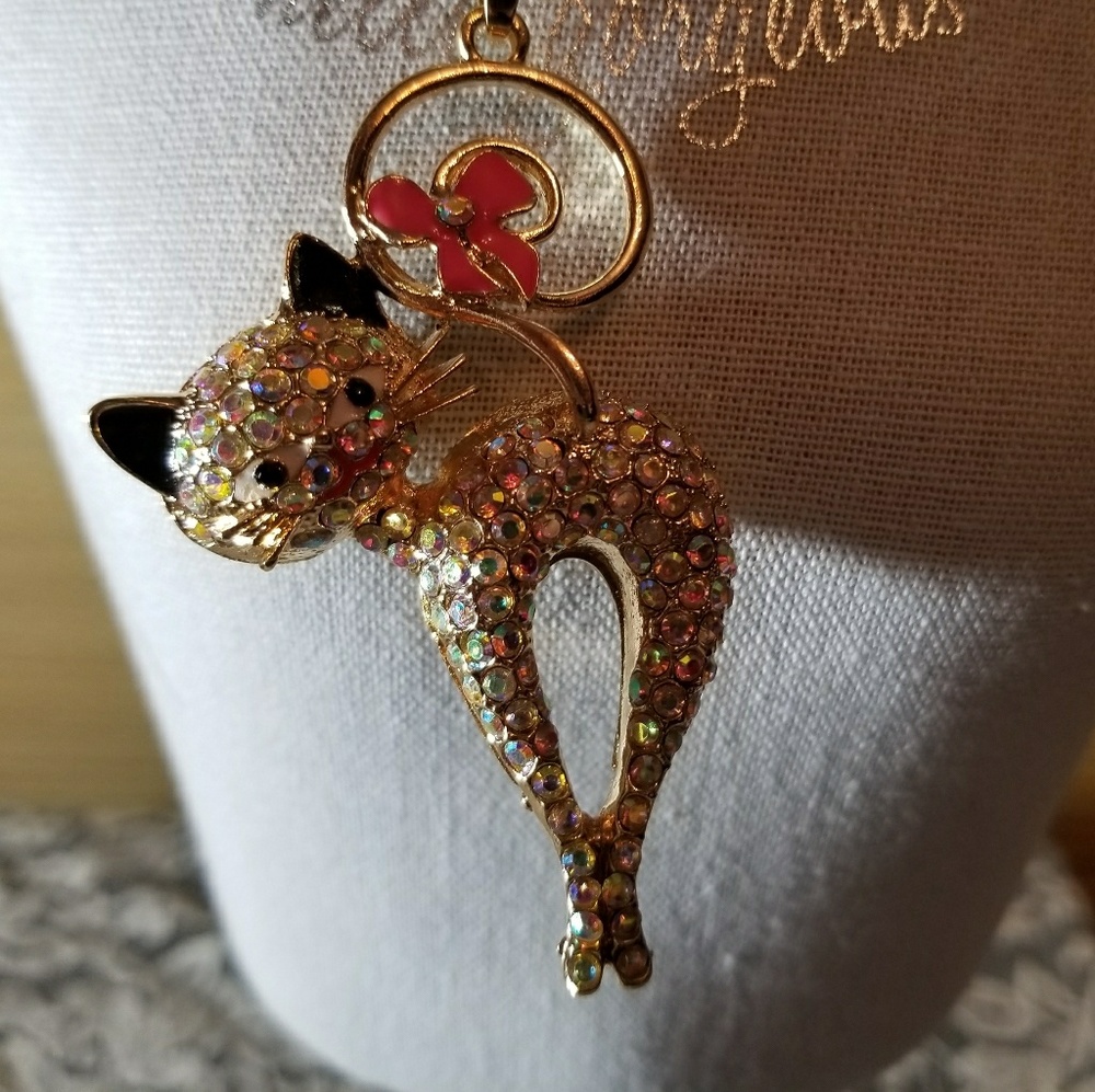 Necklace Cat