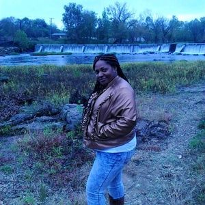 Meet your Posher, Janell