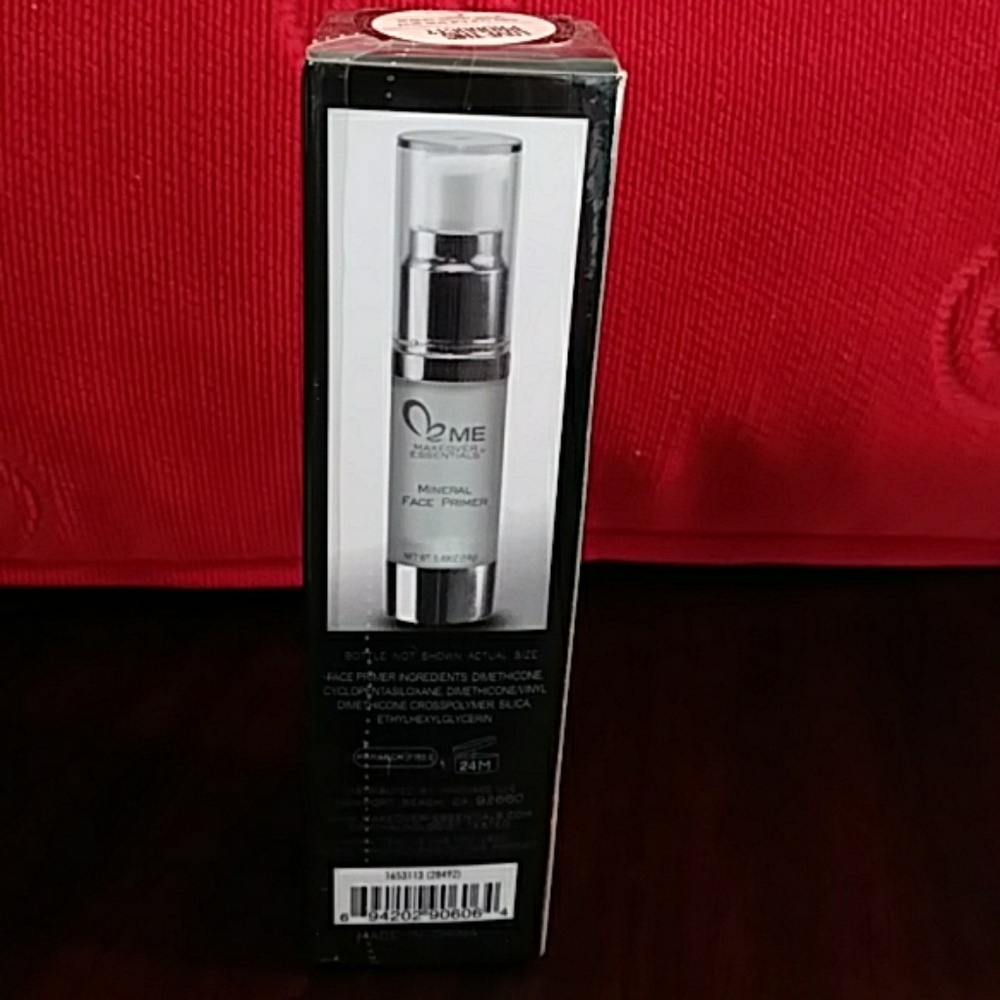 Mineral face primer