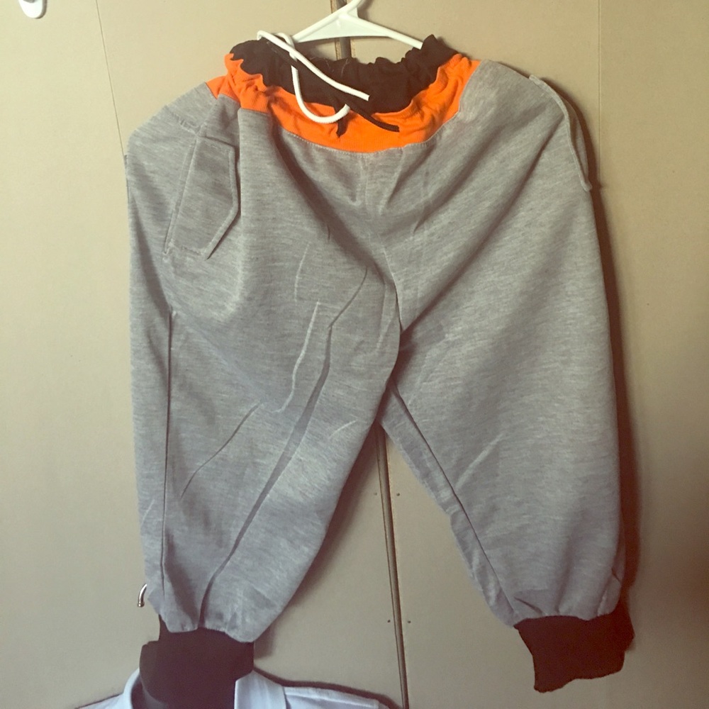 New cool sport shorts