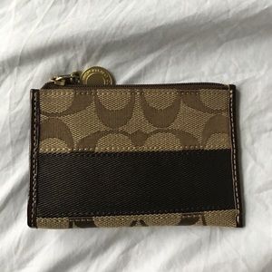 Coach coin purse with key ring