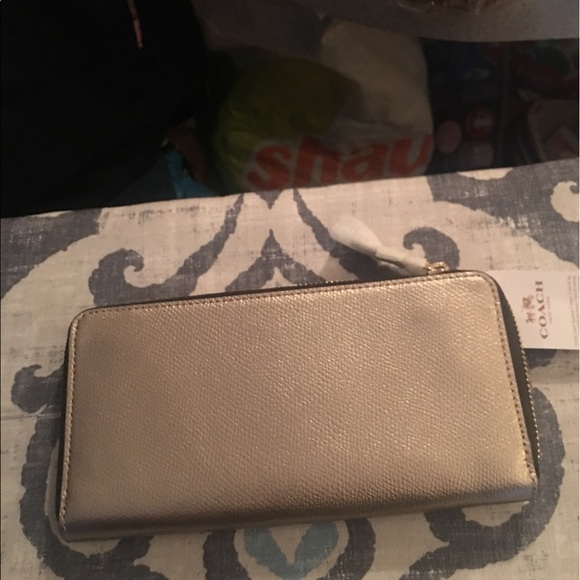 Coach Wallet - Picture 2 of 4
