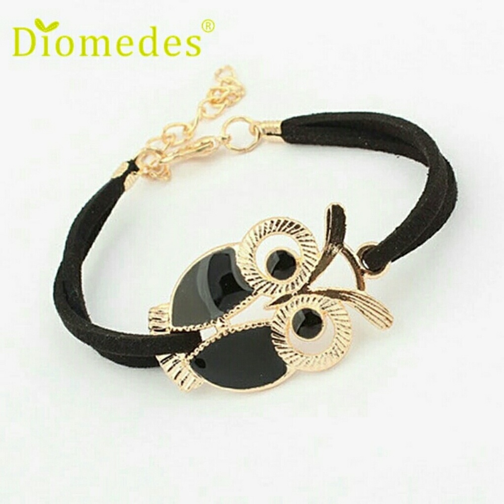 Leather owl bracelet