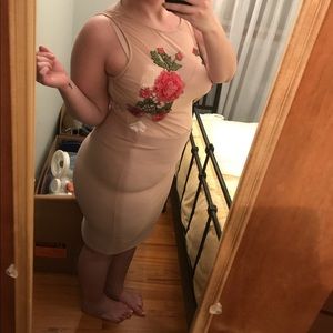 Nude Pencil Skirt &a floral appliqué body suit