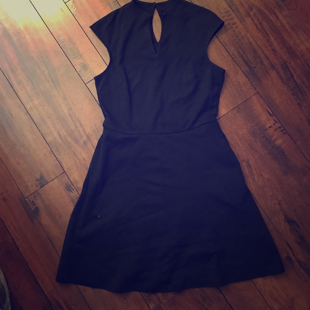 NEW NYC XS black dress
