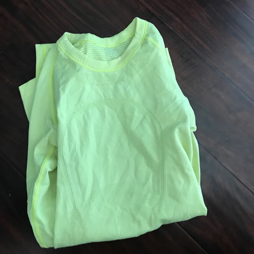 Run swiftly long sleeve LuLuLemon