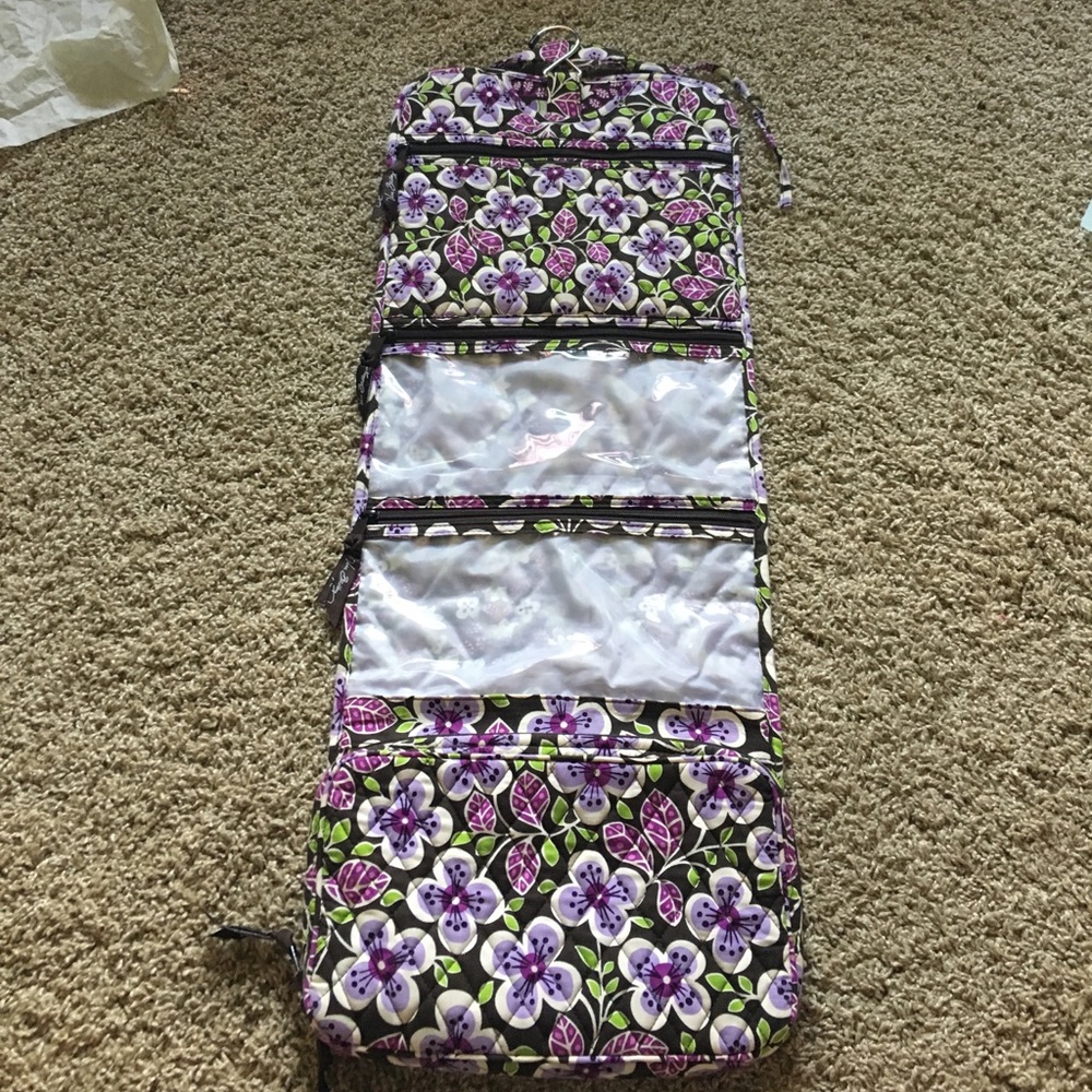 Vera Bradley hanging organizer