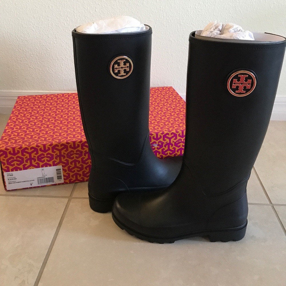 NWT Tory Burch Rain Boots - Sarah Logo Rain Boots