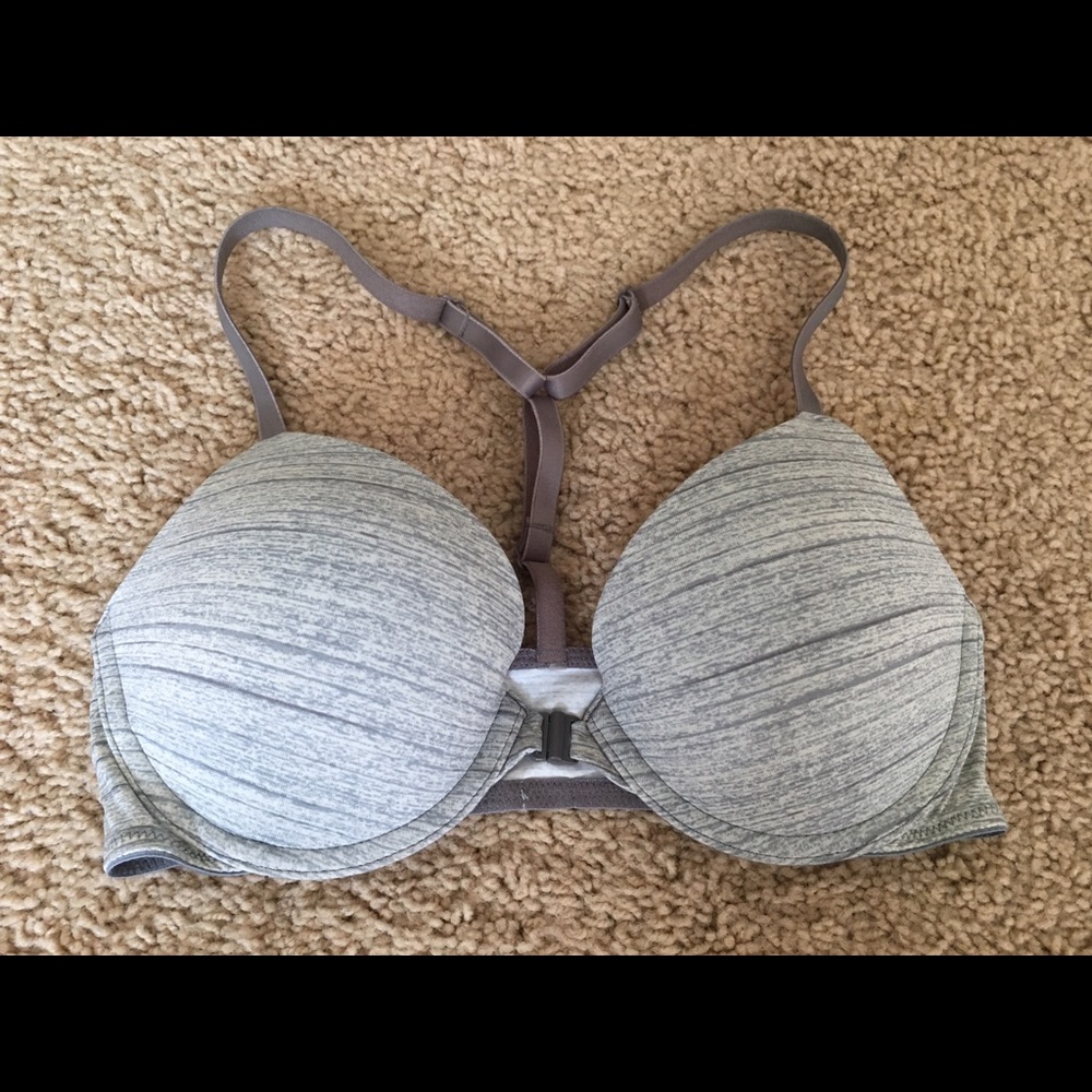 BRAND NEW VICTORIAS SECRET PINK PUSH-UP BRA 32C